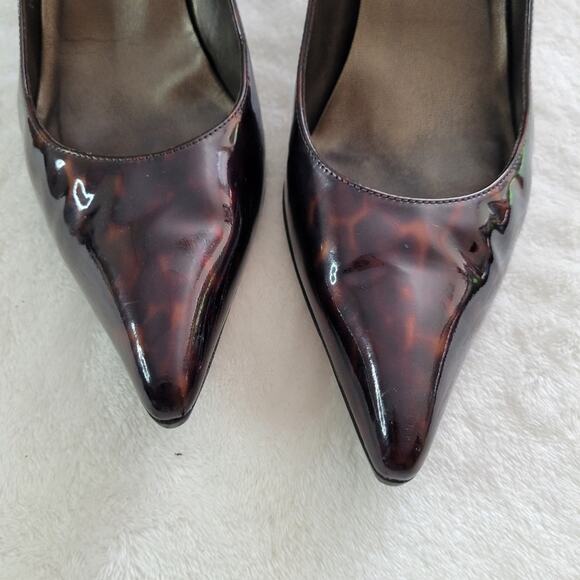 STUART WEITZMAN Fever Tortoise Shell Pointy Pumps 8 - Picture 7 of 10